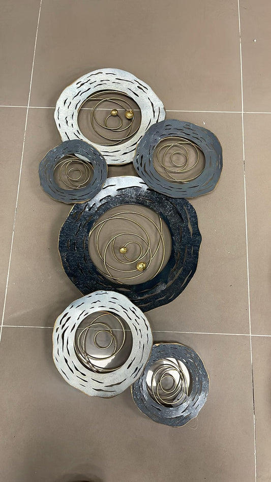 კედლის დეკორაცია